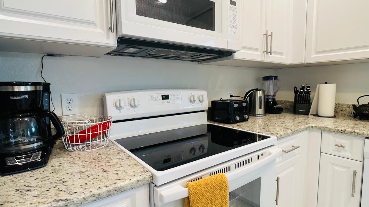 Вилла The Salt Life Get Away - Cape Coral, Florida Экстерьер фото